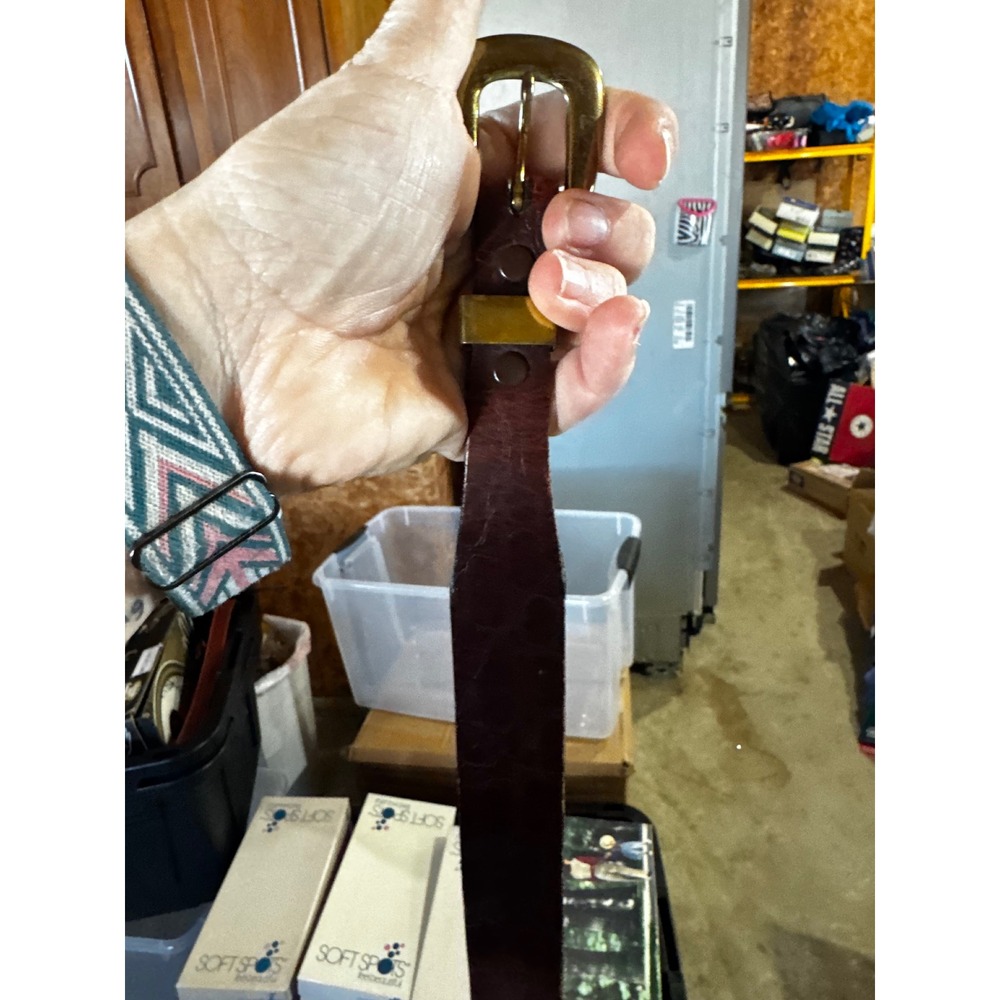Harness Cowhide Mens Burgundy Alligator Embossed Leather Belt Brass USA 42